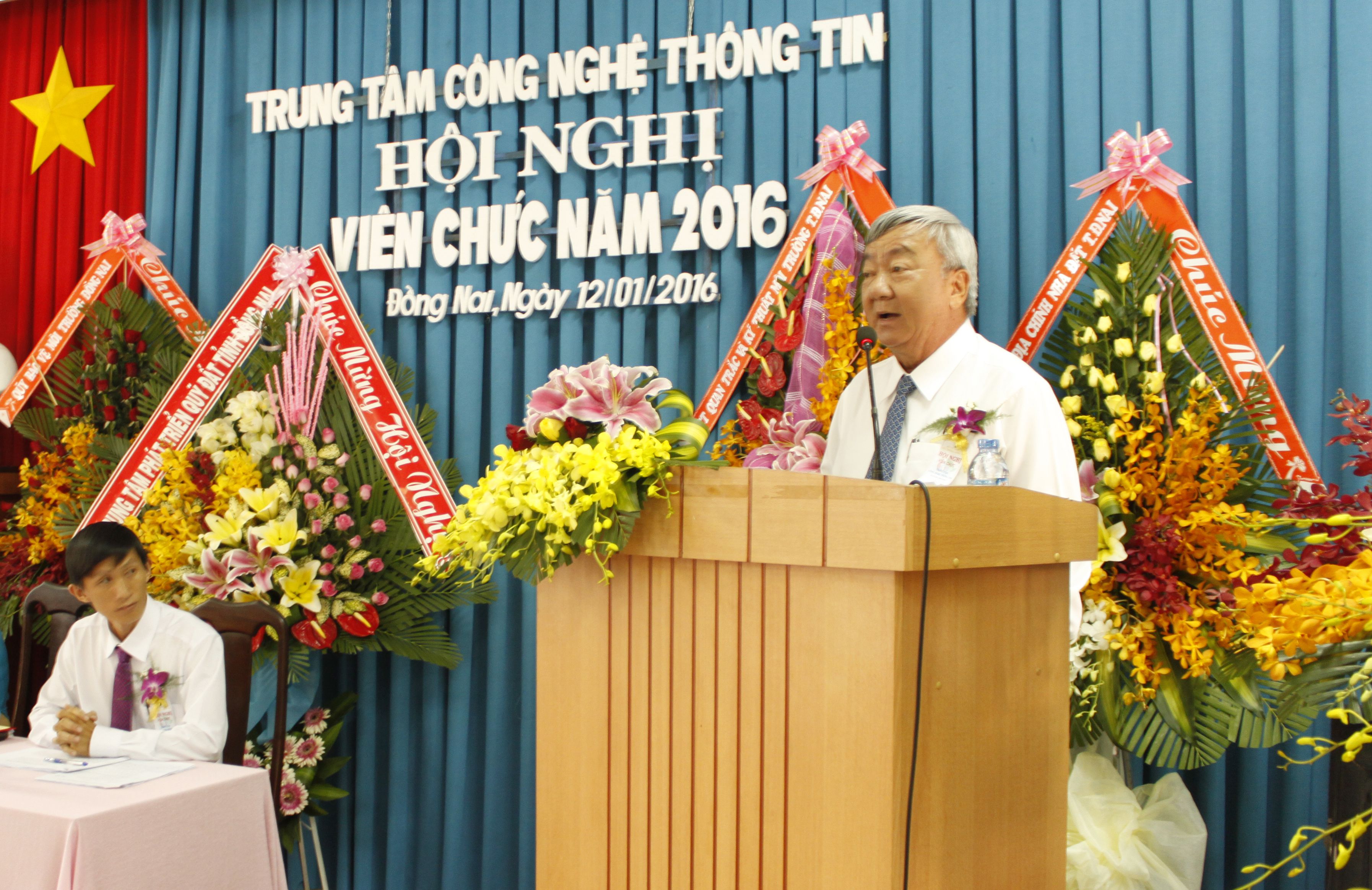 Hội nghị viên chức năm 2016 Trung tâm Công nghệ thông tin